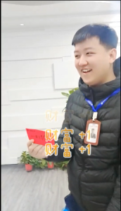 號外！號外！本周出現(xiàn)百元大獎！越努力越幸運(yùn)！